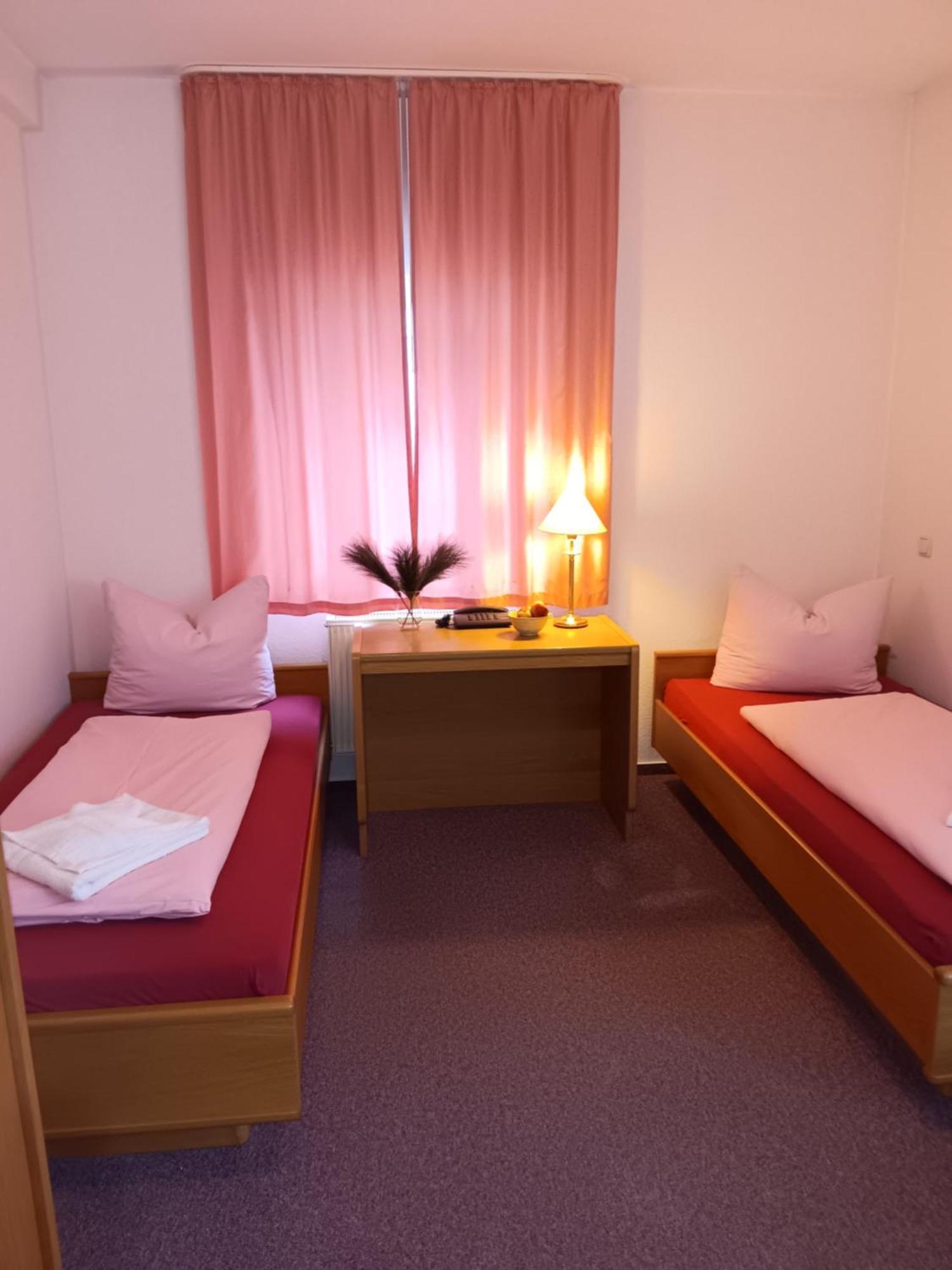 Hotel Burghof Oberweißbach Buitenkant foto